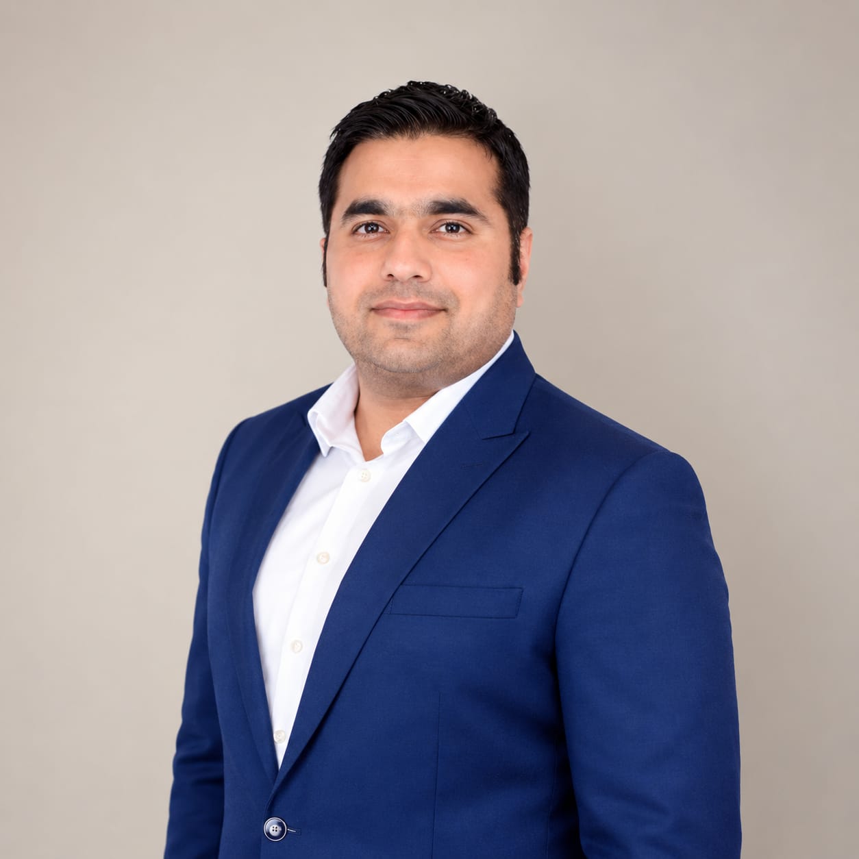 Anuj Dagar, Founder of Luminary Software, Calgary Digital Marketing Agency